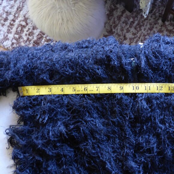 QUIRKY GOTH VAMPIRE 80'S STY TRUE BLACK SHAGGY 1 HOOK CLOSURE CARDIGAN JACKET OS - Picture 6 of 13